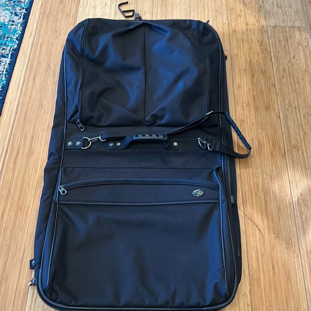 American Tourister Luggage Garment Travel Suit Bag
